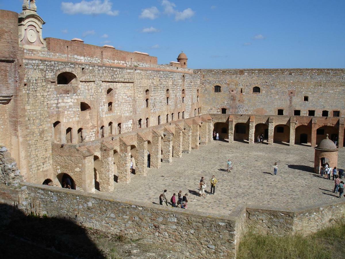Maison De La Fontaine Embres-et-Castelmaure المظهر الخارجي الصورة